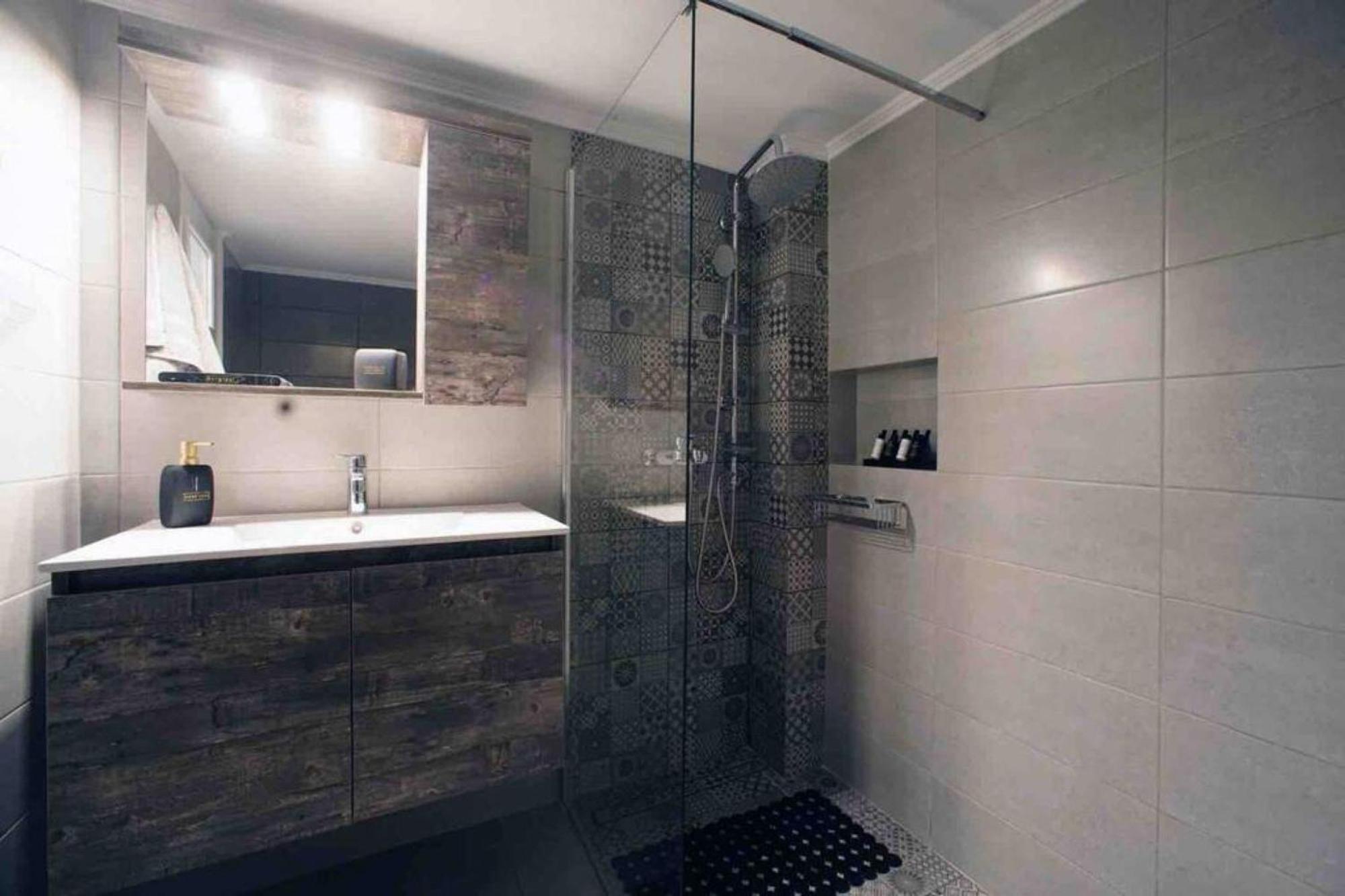 Νew Thission Luxury Apartment Aten Exteriör bild
