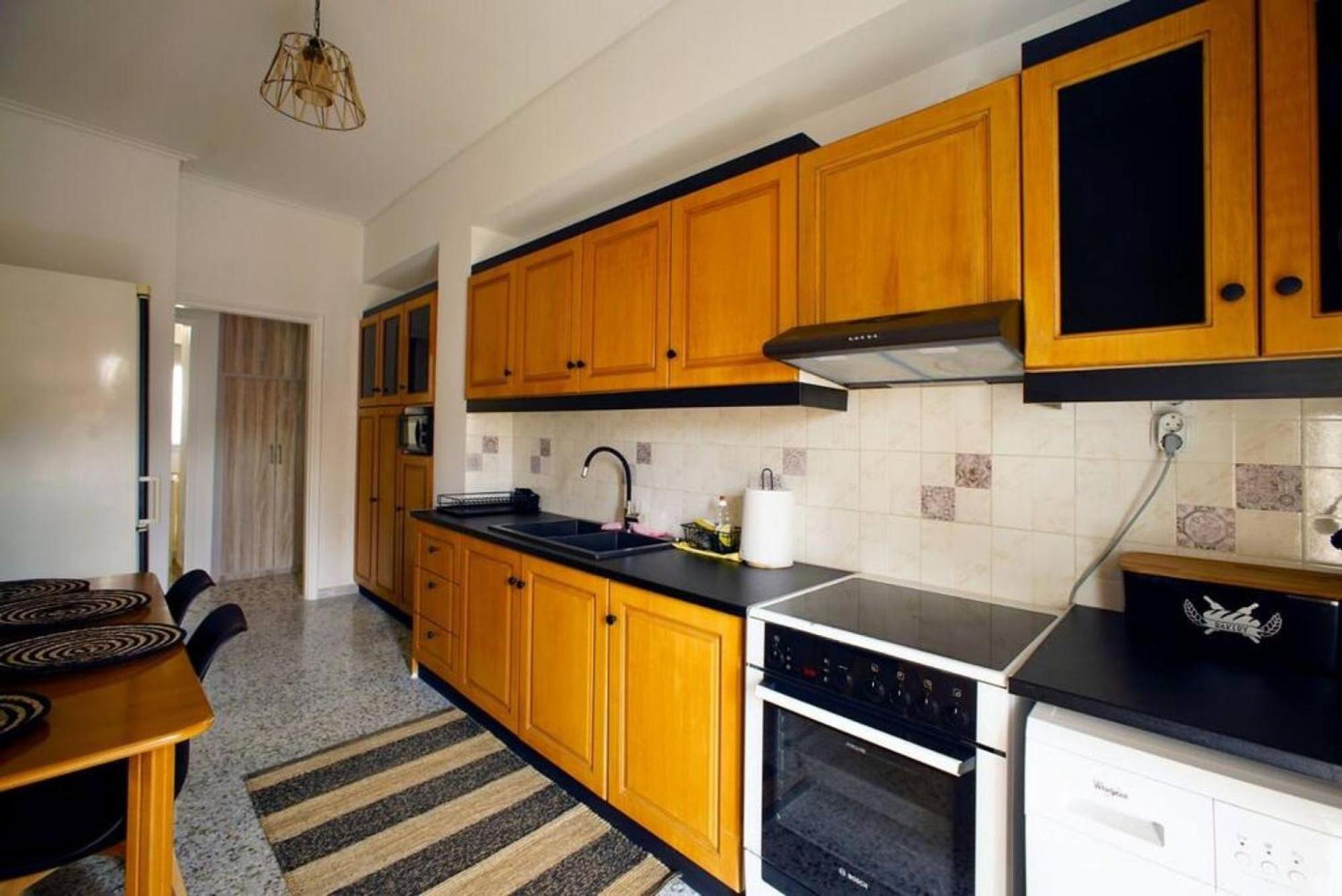 Νew Thission Luxury Apartment Aten Exteriör bild